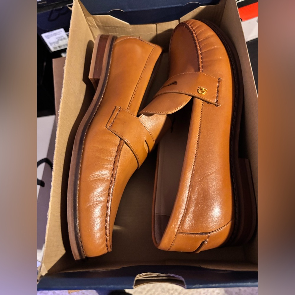 Women’s Tan Leather Loafers Size 11 - Picture 7 of 8